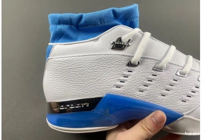 Hyperoad Jordan Blue” Low Air 17 “University 0723